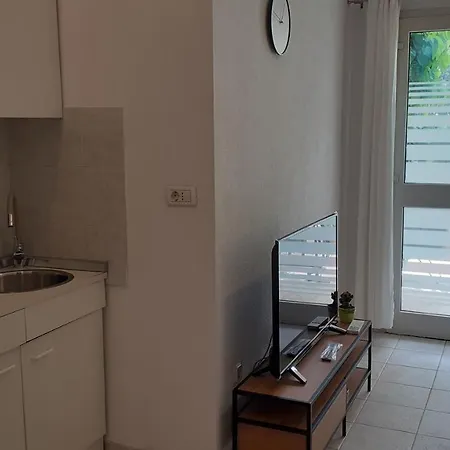 M&M'S Small Green Apartment Rovinj Exterior photo